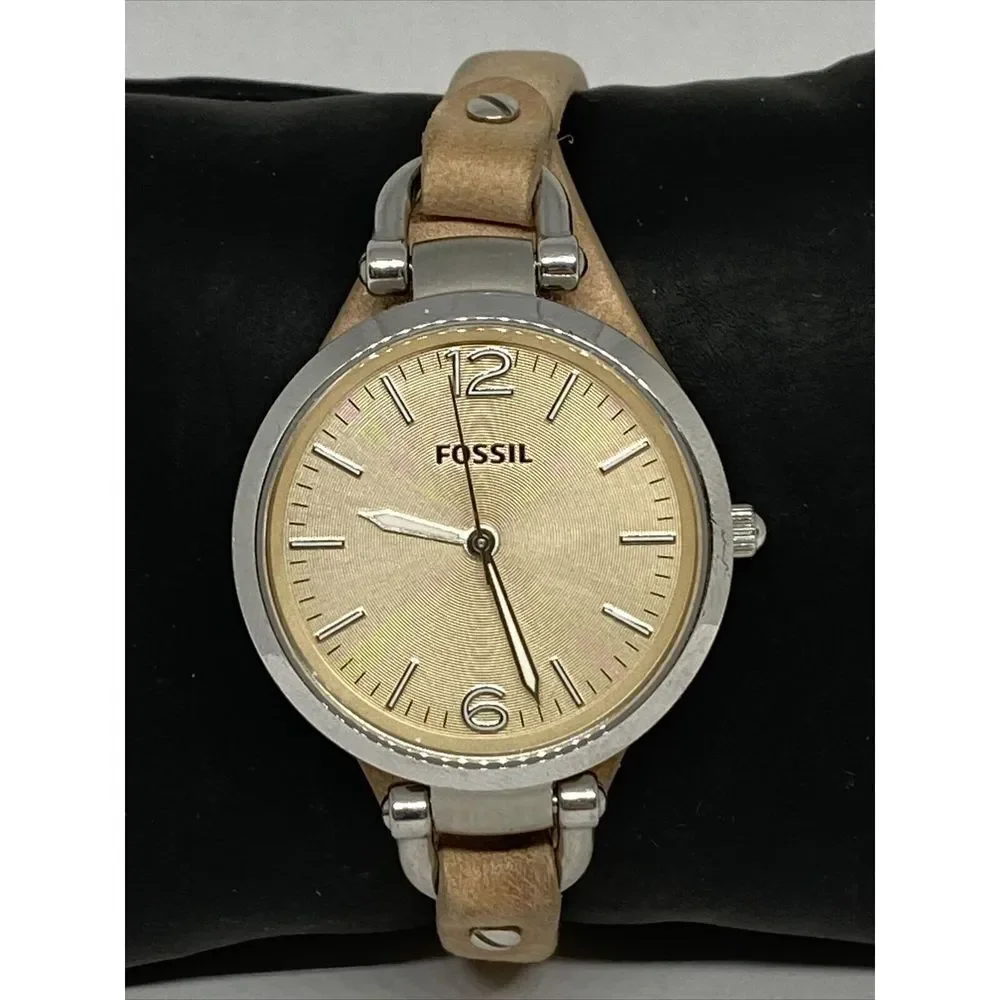 Fossil ES2830 Women's Leather Analog Beige Dial Quartz Genuine Wrist Watch GE501